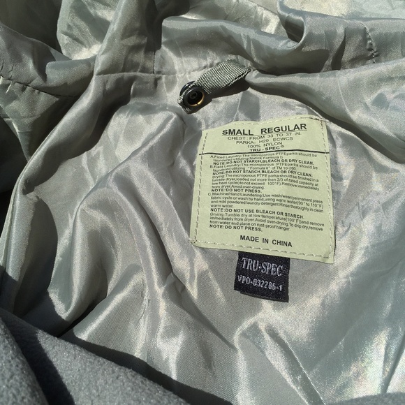 Tru-Spec H20 Proof Gen1 ECWCS Parka ACU Jacket - Picture 7 of 8